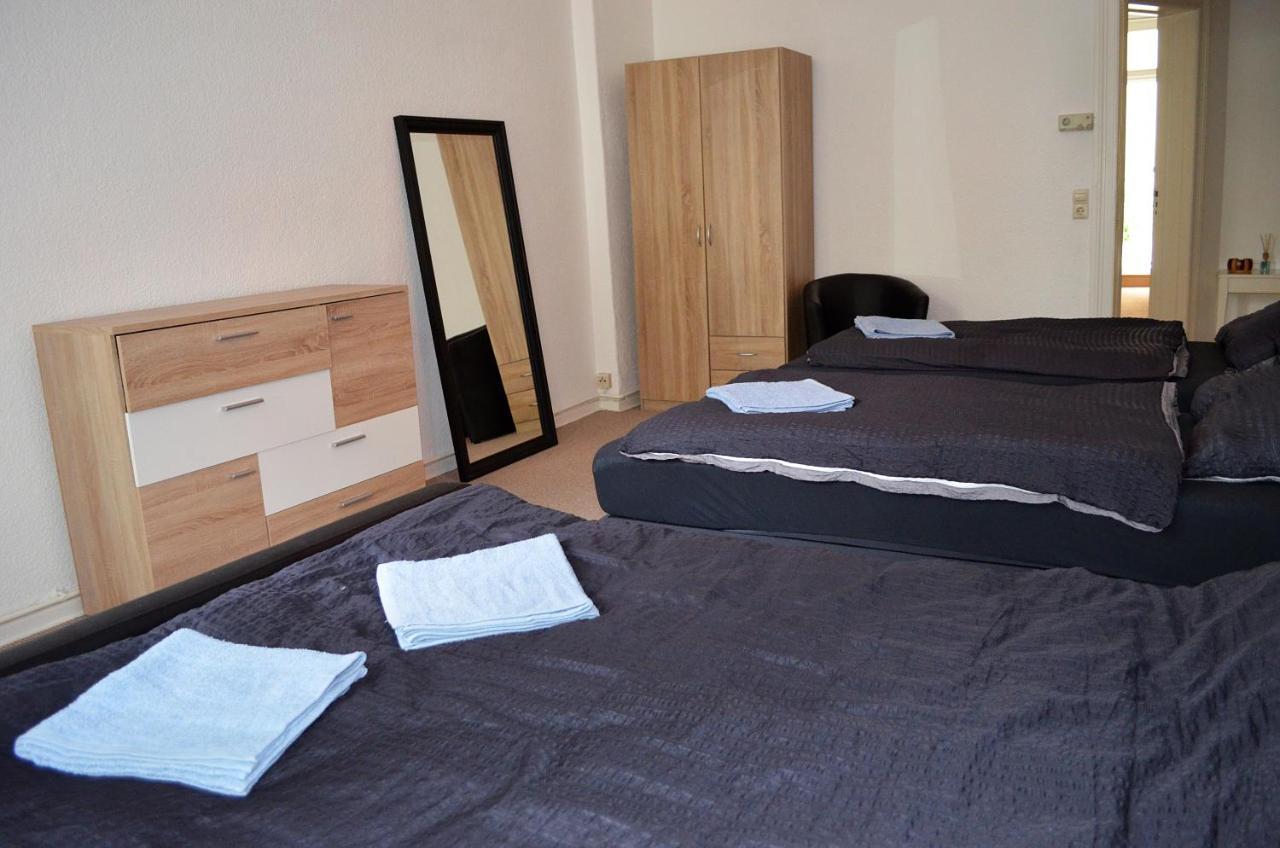 Hauptbahnhof: Family-friendly Group For 8 Apartment Berlin
