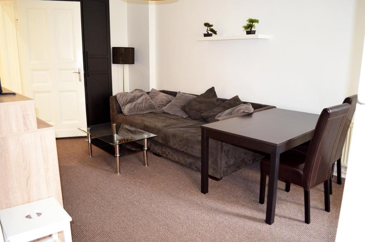 Apartment Hauptbahnhof: Family-friendly Group For 8 *